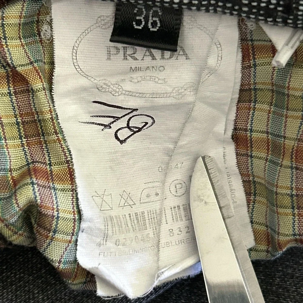 Prada Jeans Mens 36x31 Gray Medium Wash Slim Skinny Denim Plaid Lined Italy